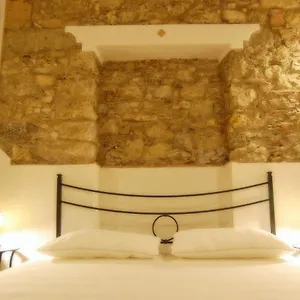 Appartamento Incantevole E Storico In Pieno Centro, Taormina